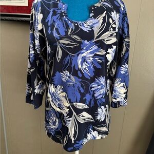 Alfred Dunner Blue and White Floral Blouse